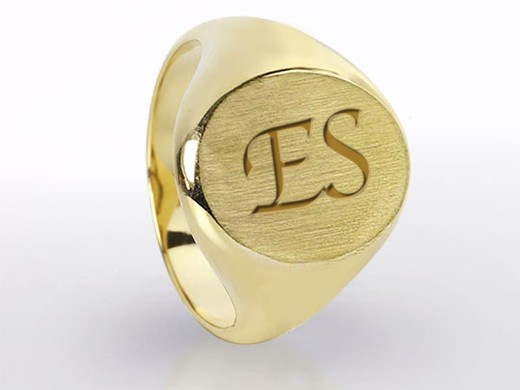 Goldener Siegelring mit handgraviertem Monogramm